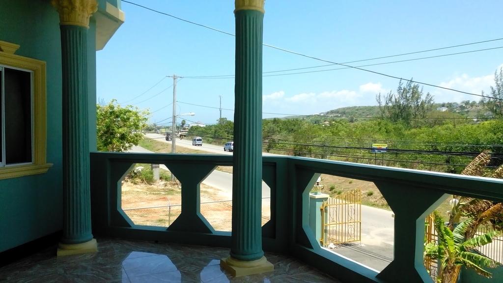Hotel Tropik Leadonna Montego Bay Eksteriør billede